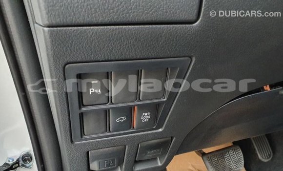 Buy Import Toyota Fortuner White Car in Import - Dubai in Attapeu Province Buy Import Toyota Fortuner White Car in Import - Dubai in Attapeu Province