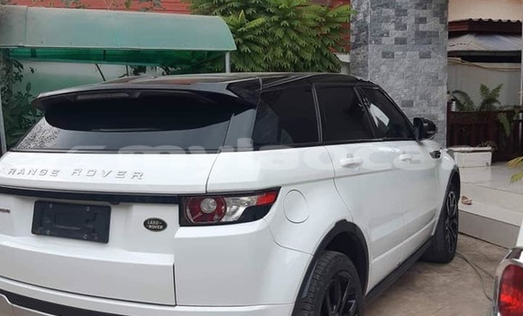 Buy Used Land Rover Range Rover White Car in Vientiane in Vientiane Province Buy Used Land Rover Range Rover White Car in Vientiane in Vientiane Province
