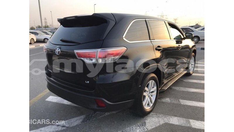 Big with watermark toyota highlander attapeu province import dubai 3109