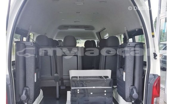 Buy Import Toyota Hiace White Car in Import - Dubai in Attapeu Province Buy Import Toyota Hiace White Car in Import - Dubai in Attapeu Province