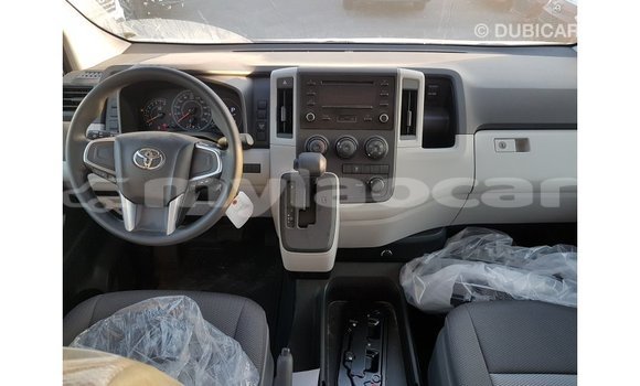 Buy Import Toyota Hiace White Car in Import - Dubai in Attapeu Province Buy Import Toyota Hiace White Car in Import - Dubai in Attapeu Province