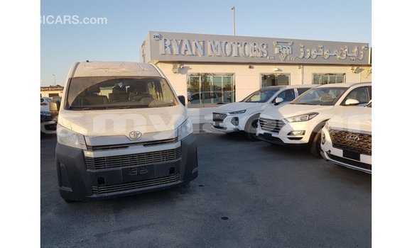 Buy Import Toyota Hiace White Car in Import - Dubai in Attapeu Province Buy Import Toyota Hiace White Car in Import - Dubai in Attapeu Province