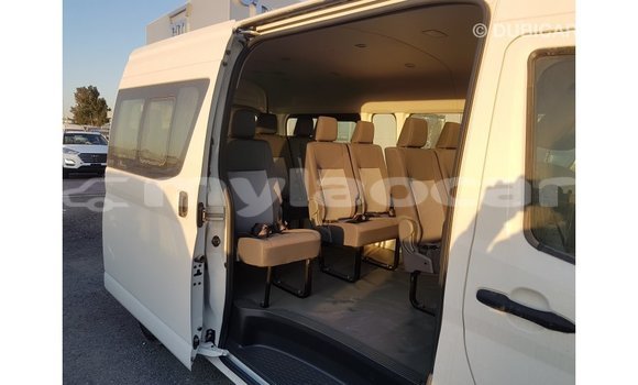 Buy Import Toyota Hiace White Car in Import - Dubai in Attapeu Province Buy Import Toyota Hiace White Car in Import - Dubai in Attapeu Province
