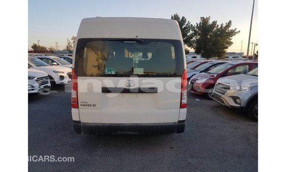 Buy Import Toyota Hiace White Car in Import - Dubai in Attapeu Province Buy Import Toyota Hiace White Car in Import - Dubai in Attapeu Province