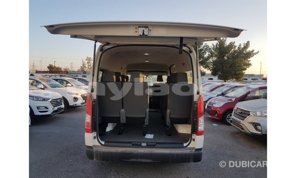 Buy Import Toyota Hiace White Car in Import - Dubai in Attapeu Province Buy Import Toyota Hiace White Car in Import - Dubai in Attapeu Province