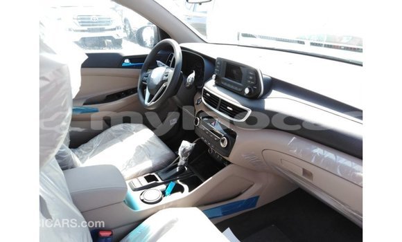 Buy Import Hyundai Tucson Red Car in Import - Dubai in Attapeu Province Buy Import Hyundai Tucson Red Car in Import - Dubai in Attapeu Province
