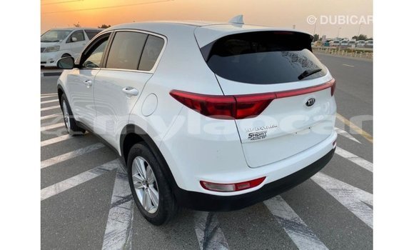 Buy Import Kia Sportage White Car in Import - Dubai in Attapeu Province Buy Import Kia Sportage White Car in Import - Dubai in Attapeu Province