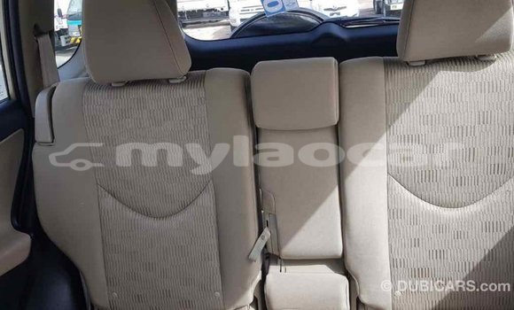 Buy Import Toyota RAV4 Other Car in Import - Dubai in Attapeu Province Buy Import Toyota RAV4 Other Car in Import - Dubai in Attapeu Province