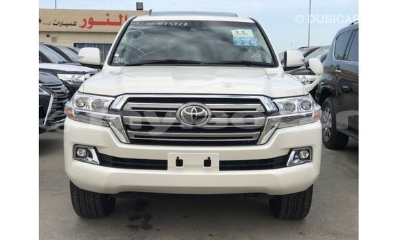 Buy Import Toyota Land Cruiser White Car in Import - Dubai in Attapeu Province Buy Import Toyota Land Cruiser White Car in Import - Dubai in Attapeu Province