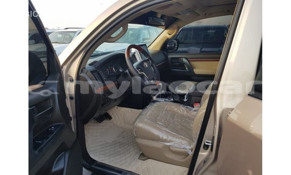 Buy Import Toyota Land Cruiser Other Car in Import - Dubai in Attapeu Province Buy Import Toyota Land Cruiser Other Car in Import - Dubai in Attapeu Province