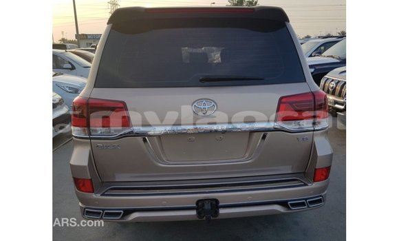 Buy Import Toyota Land Cruiser Other Car in Import - Dubai in Attapeu Province Buy Import Toyota Land Cruiser Other Car in Import - Dubai in Attapeu Province