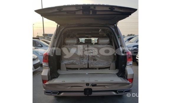 Buy Import Toyota Land Cruiser Other Car in Import - Dubai in Attapeu Province Buy Import Toyota Land Cruiser Other Car in Import - Dubai in Attapeu Province