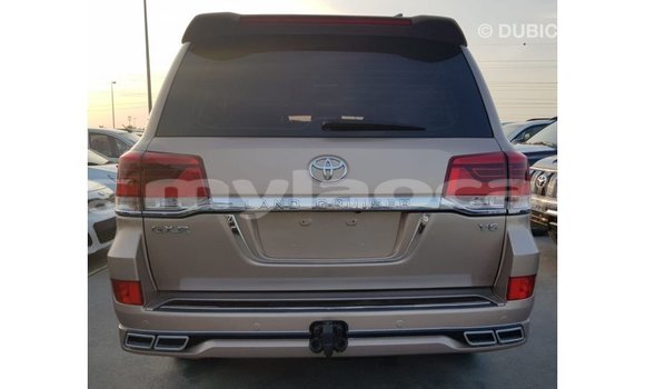 Buy Import Toyota Land Cruiser Other Car in Import - Dubai in Attapeu Province Buy Import Toyota Land Cruiser Other Car in Import - Dubai in Attapeu Province