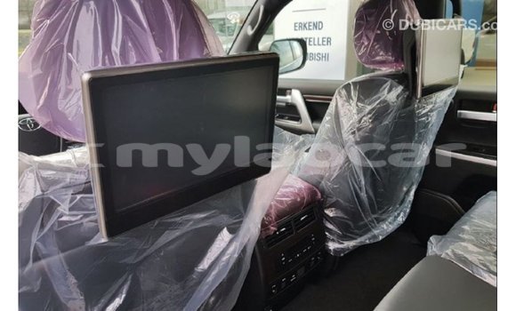 Buy Import Toyota Land Cruiser Black Car in Import - Dubai in Attapeu Province Buy Import Toyota Land Cruiser Black Car in Import - Dubai in Attapeu Province