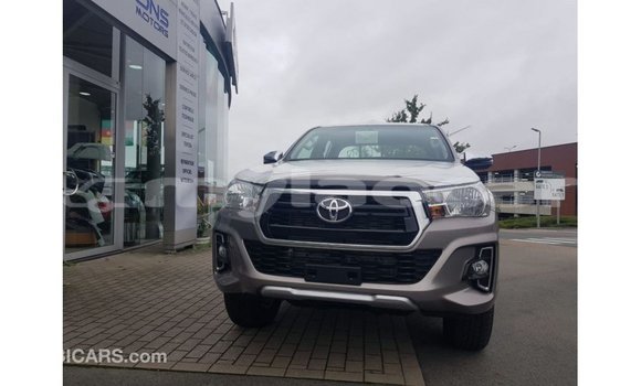 Buy Import Toyota Hilux Other Car in Import - Dubai in Attapeu Province Buy Import Toyota Hilux Other Car in Import - Dubai in Attapeu Province