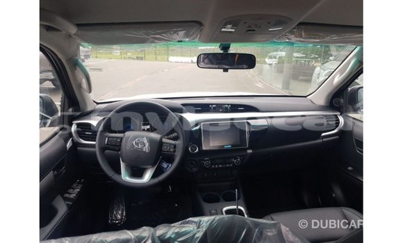 Buy Import Toyota Hilux Other Car in Import - Dubai in Attapeu Province Buy Import Toyota Hilux Other Car in Import - Dubai in Attapeu Province