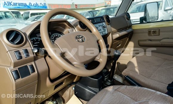 Buy Import Toyota Land Cruiser Beige Car in Import - Dubai in Attapeu Province Buy Import Toyota Land Cruiser Beige Car in Import - Dubai in Attapeu Province