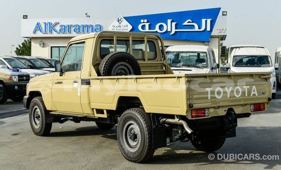 Buy Import Toyota Land Cruiser Beige Car in Import - Dubai in Attapeu Province Buy Import Toyota Land Cruiser Beige Car in Import - Dubai in Attapeu Province