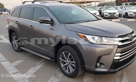 Buy Import Toyota Highlander Other Car in Import - Dubai in Attapeu Province Buy Import Toyota Highlander Other Car in Import - Dubai in Attapeu Province