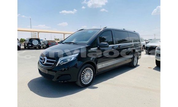 Buy Import Mercedes-Benz Viano Black Car in Import - Dubai in Attapeu Province Buy Import Mercedes-Benz Viano Black Car in Import - Dubai in Attapeu Province