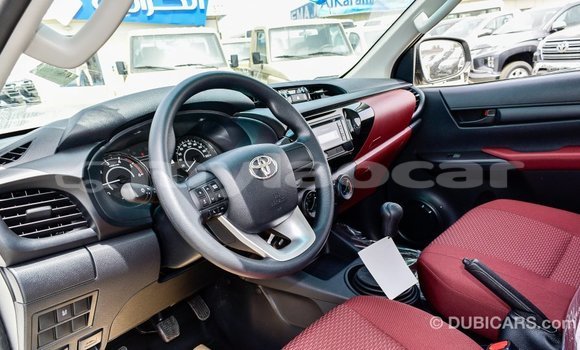 Buy Import Toyota Hilux White Car in Import - Dubai in Attapeu Province Buy Import Toyota Hilux White Car in Import - Dubai in Attapeu Province