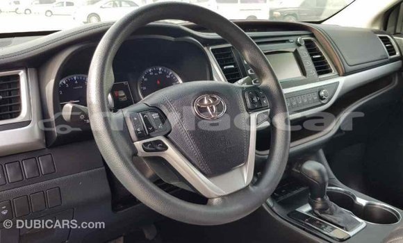 Buy Import Toyota Highlander Brown Car in Import - Dubai in Attapeu Province Buy Import Toyota Highlander Brown Car in Import - Dubai in Attapeu Province