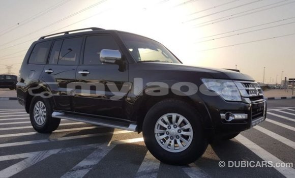 Acheter Import Voiture Mitsubishi Pajero Noir à Import - Dubai, Attapeu Province Acheter Import Voiture Mitsubishi Pajero Noir à Import - Dubai, Attapeu Province