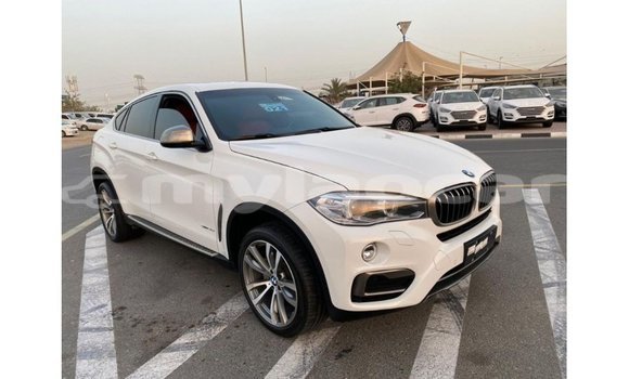 Buy Import BMW X6 White Car in Import - Dubai in Attapeu Province