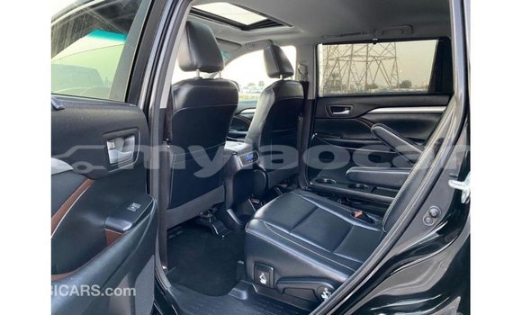 Buy Import Toyota Highlander Black Car in Import - Dubai in Attapeu Province Buy Import Toyota Highlander Black Car in Import - Dubai in Attapeu Province