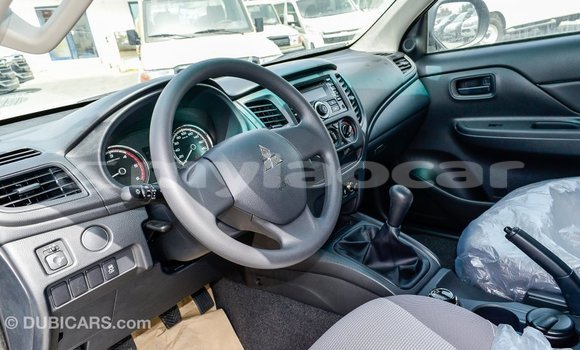 Buy Import Mitsubishi L200 Other Car in Import - Dubai in Attapeu Province Buy Import Mitsubishi L200 Other Car in Import - Dubai in Attapeu Province