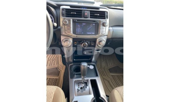Buy Import Toyota 4Runner White Car in Import - Dubai in Attapeu Province Buy Import Toyota 4Runner White Car in Import - Dubai in Attapeu Province
