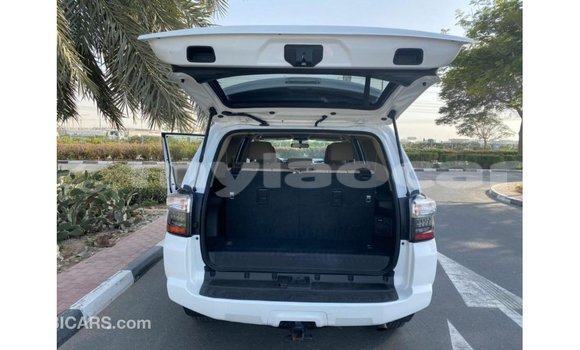 Buy Import Toyota 4Runner White Car in Import - Dubai in Attapeu Province Buy Import Toyota 4Runner White Car in Import - Dubai in Attapeu Province
