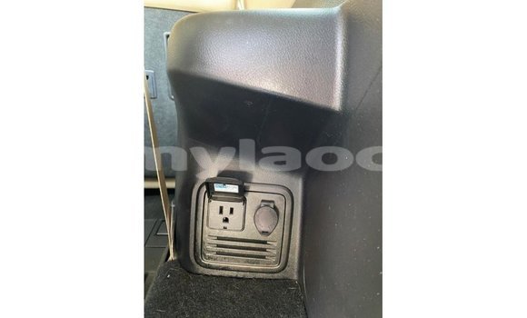 Buy Import Toyota 4Runner White Car in Import - Dubai in Attapeu Province Buy Import Toyota 4Runner White Car in Import - Dubai in Attapeu Province