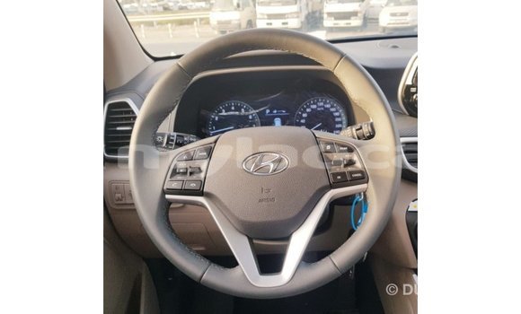 Buy Import Hyundai Tucson Red Car in Import - Dubai in Attapeu Province Buy Import Hyundai Tucson Red Car in Import - Dubai in Attapeu Province