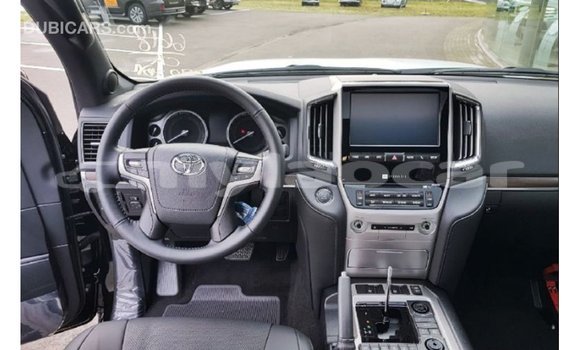 Buy Import Toyota Land Cruiser Other Car in Import - Dubai in Attapeu Province Buy Import Toyota Land Cruiser Other Car in Import - Dubai in Attapeu Province
