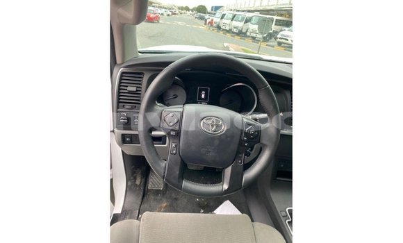 Buy Import Toyota Sequoia White Car in Import - Dubai in Attapeu Province Buy Import Toyota Sequoia White Car in Import - Dubai in Attapeu Province