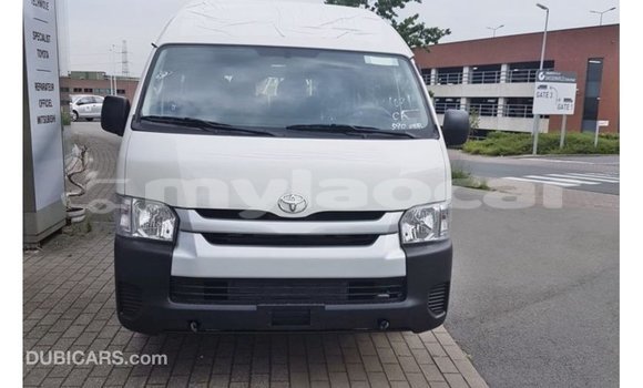 Buy Import Toyota Hiace White Car in Import - Dubai in Attapeu Province Buy Import Toyota Hiace White Car in Import - Dubai in Attapeu Province
