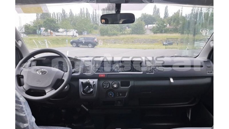 Big with watermark toyota hiace attapeu province import dubai 3198