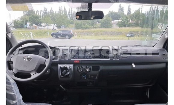 Buy Import Toyota Hiace White Car in Import - Dubai in Attapeu Province Buy Import Toyota Hiace White Car in Import - Dubai in Attapeu Province