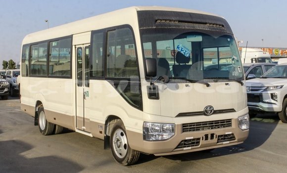 Buy Import Toyota Coaster White Car in Import - Dubai in Attapeu Province Buy Import Toyota Coaster White Car in Import - Dubai in Attapeu Province
