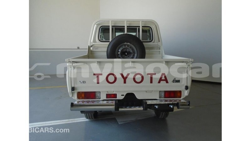Big with watermark toyota land cruiser attapeu province import dubai 3204