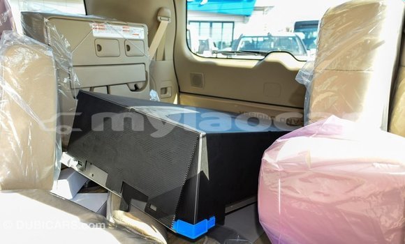 Buy Import Toyota Land Cruiser White Car in Import - Dubai in Attapeu Province Buy Import Toyota Land Cruiser White Car in Import - Dubai in Attapeu Province