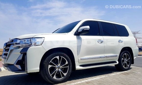 Buy Import Toyota Land Cruiser White Car in Import - Dubai in Attapeu Province Buy Import Toyota Land Cruiser White Car in Import - Dubai in Attapeu Province