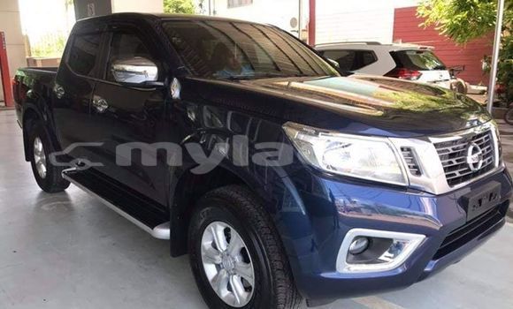 Buy Used Nissan Navara Blue Car in Vientiane in Vientiane Province