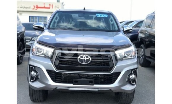 Acheter Import Voiture Toyota Hilux Autre à Import - Dubai, Attapeu Province Acheter Import Voiture Toyota Hilux Autre à Import - Dubai, Attapeu Province