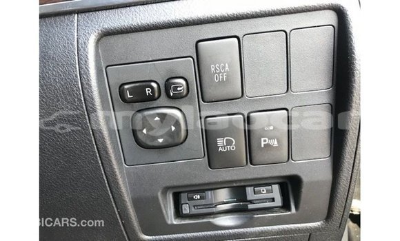 ຊື້ ການ ນຳ ເຂົ້າ Toyota Land Cruiser Black ລົດ ໃນ Import - Dubai ໃນ Attapeu Province ຊື້ ການ ນຳ ເຂົ້າ Toyota Land Cruiser Black ລົດ ໃນ Import - Dubai ໃນ Attapeu Province