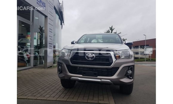 Buy Import Toyota Hilux Other Car in Import - Dubai in Attapeu Province Buy Import Toyota Hilux Other Car in Import - Dubai in Attapeu Province