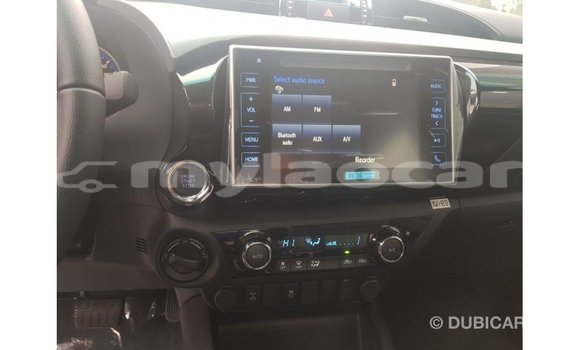 Buy Import Toyota Hilux Other Car in Import - Dubai in Attapeu Province Buy Import Toyota Hilux Other Car in Import - Dubai in Attapeu Province