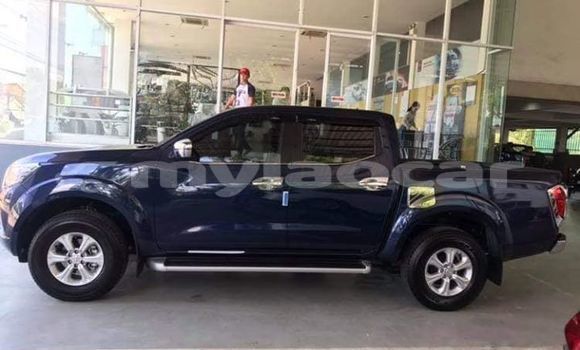Buy Used Nissan Navara Blue Car in Vientiane in Vientiane Province Buy Used Nissan Navara Blue Car in Vientiane in Vientiane Province