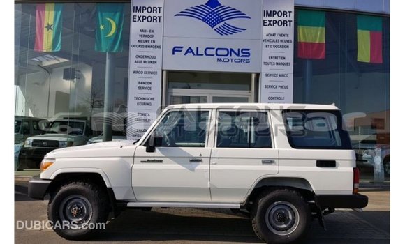 Buy Import Toyota Land Cruiser White Car in Import - Dubai in Attapeu Province Buy Import Toyota Land Cruiser White Car in Import - Dubai in Attapeu Province